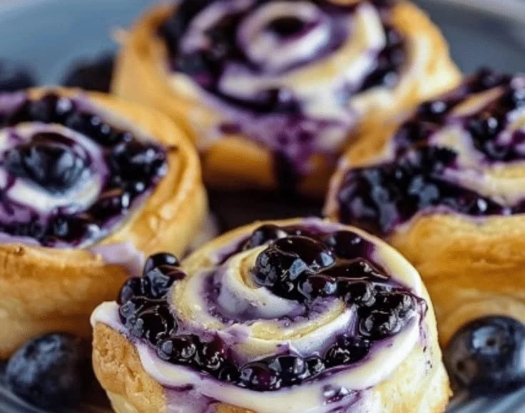 Blueberry Cheesecake Swirl Rolls with creamy cheesecake and blueberries